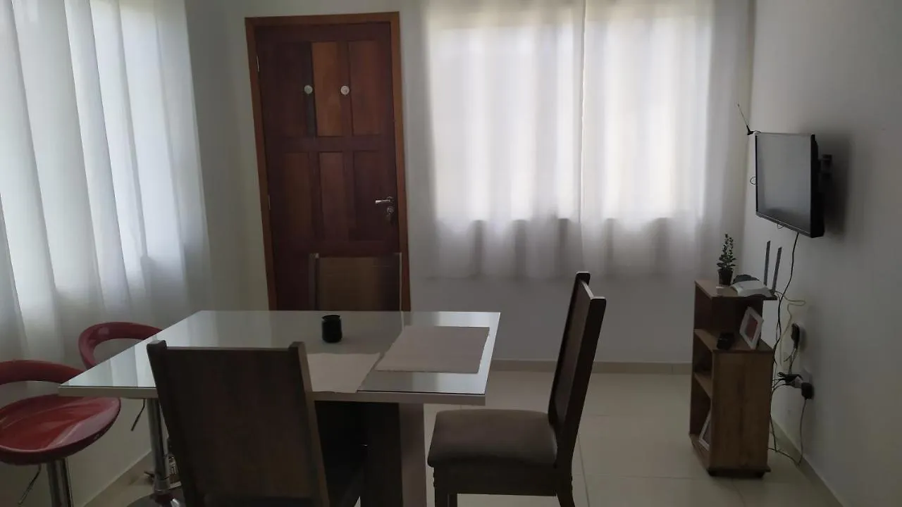 Quarto,Em Casa Compartilhada Sao Jose
